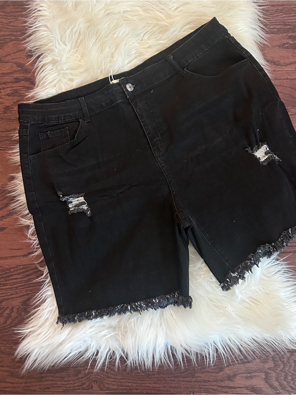 luvamia Jean Shorts fMid Rise Trendy Stretchy  high Waist Denim Shorts Raw Hem
